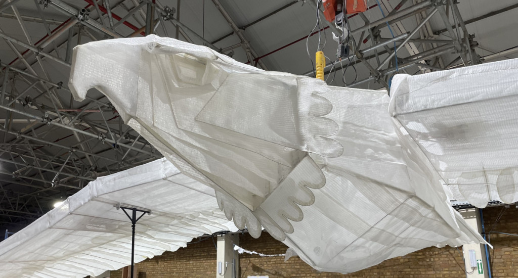 15 metre wingspan fabric hawk to celebrate 50 years of the UAE for MDM Props
